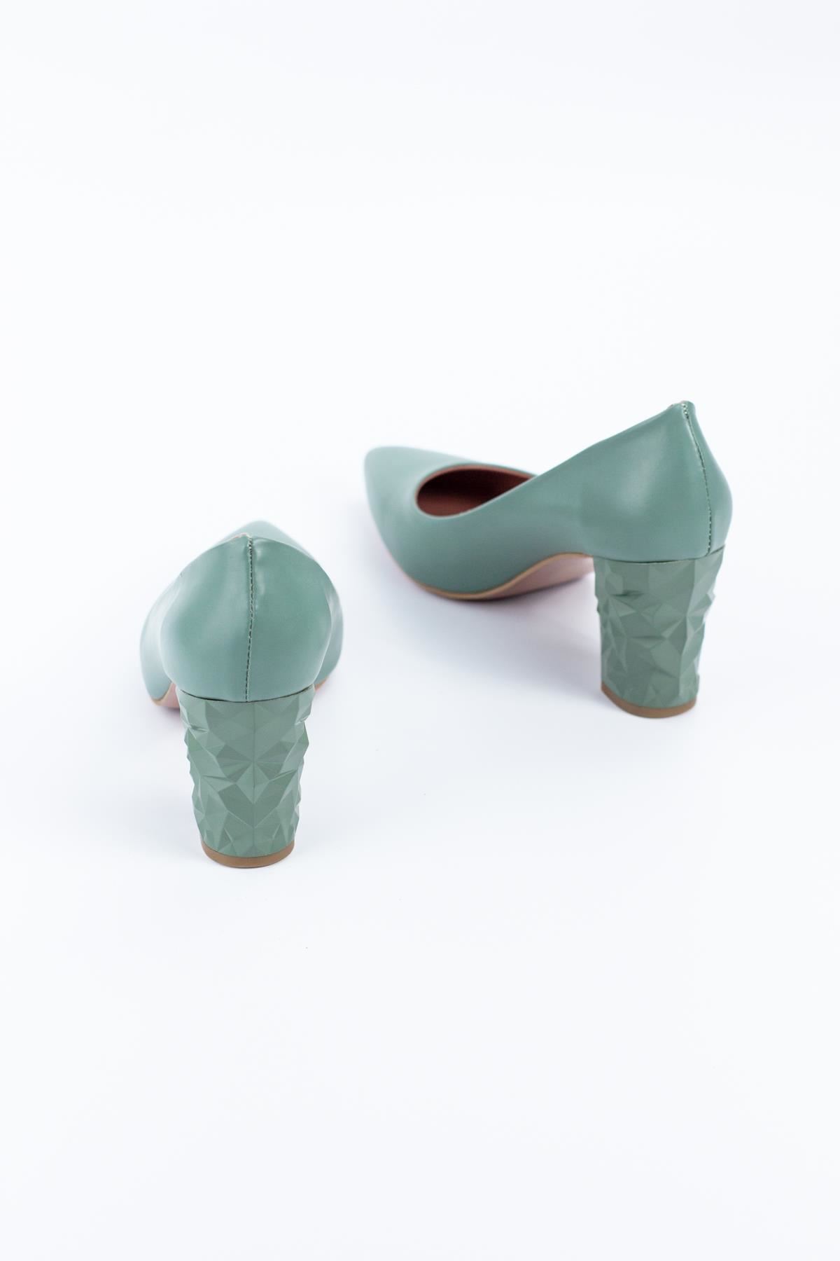 Cruchy Ökçe Detaylı Kadın Topuklu Ayakkabı Yeşil Cilt