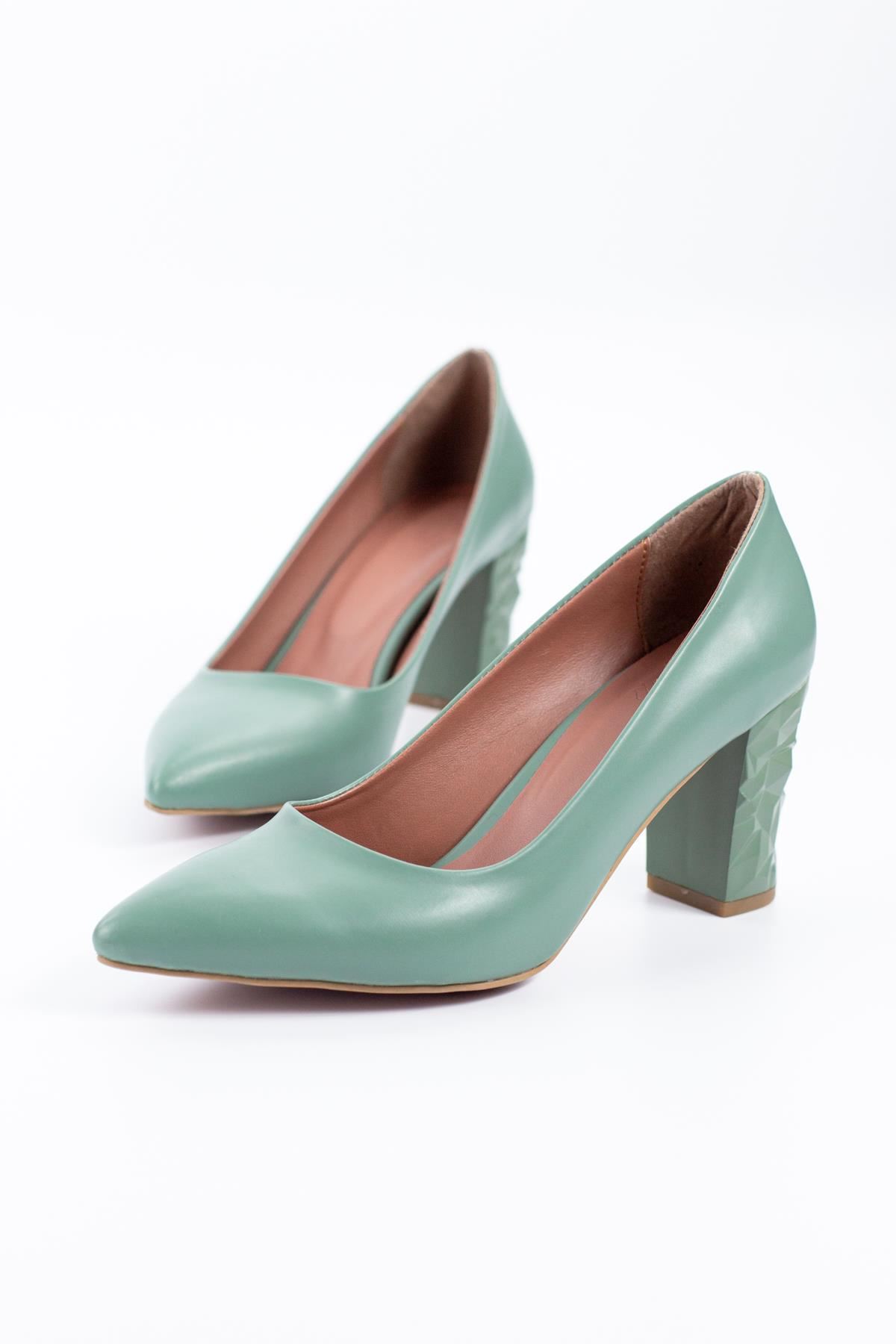 Cruchy Ökçe Detaylı Kadın Topuklu Ayakkabı Yeşil Cilt