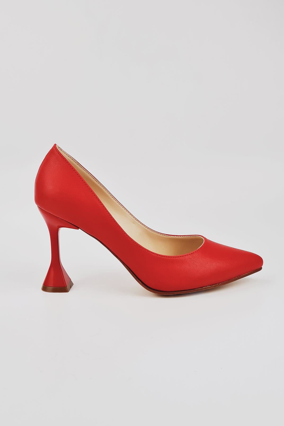 Beliz Kadın Stiletto Topuklu Ayakkabı Kırmızı Cilt