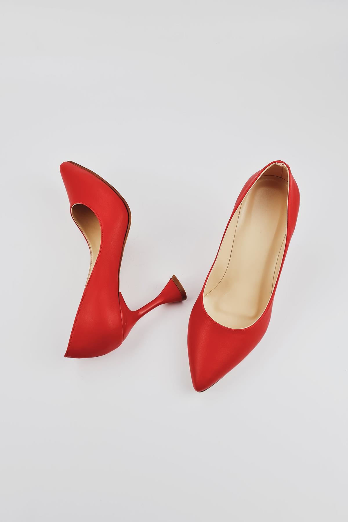Beliz Kadın Stiletto Topuklu Ayakkabı Kırmızı Cilt