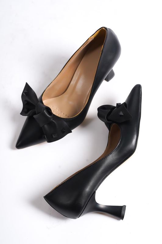Laser Kadın Topuklu Ayakkabı Siyah Cilt-Zımba