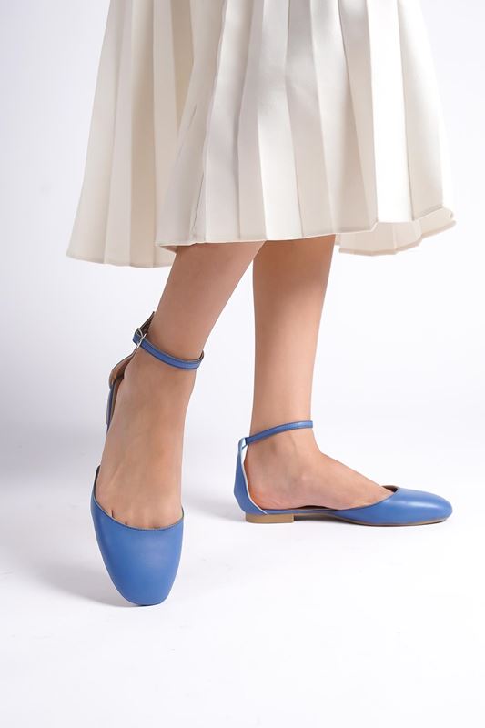 Kadın Sivri Burunlu Babet Ayakkabı Nidus Kot Mavi Cilt