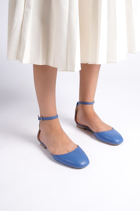 Kadın Sivri Burunlu Babet Ayakkabı Nidus Kot Mavi Cilt