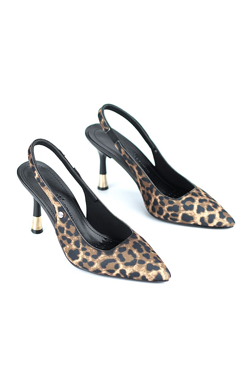 Biana  Esnek Yumuşak Kaymaz Taban (8 cm) Leopar Açık Lastikli Kadın Topuklu Ayakkabı