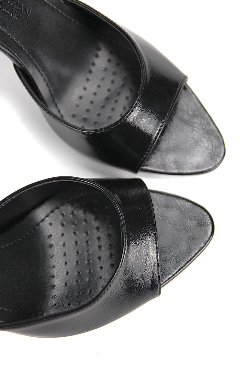 Zafira Esnek Yumuşak Kaymaz Taban (8 cm) Siyah Rugan Kadın Topuklu Terlik