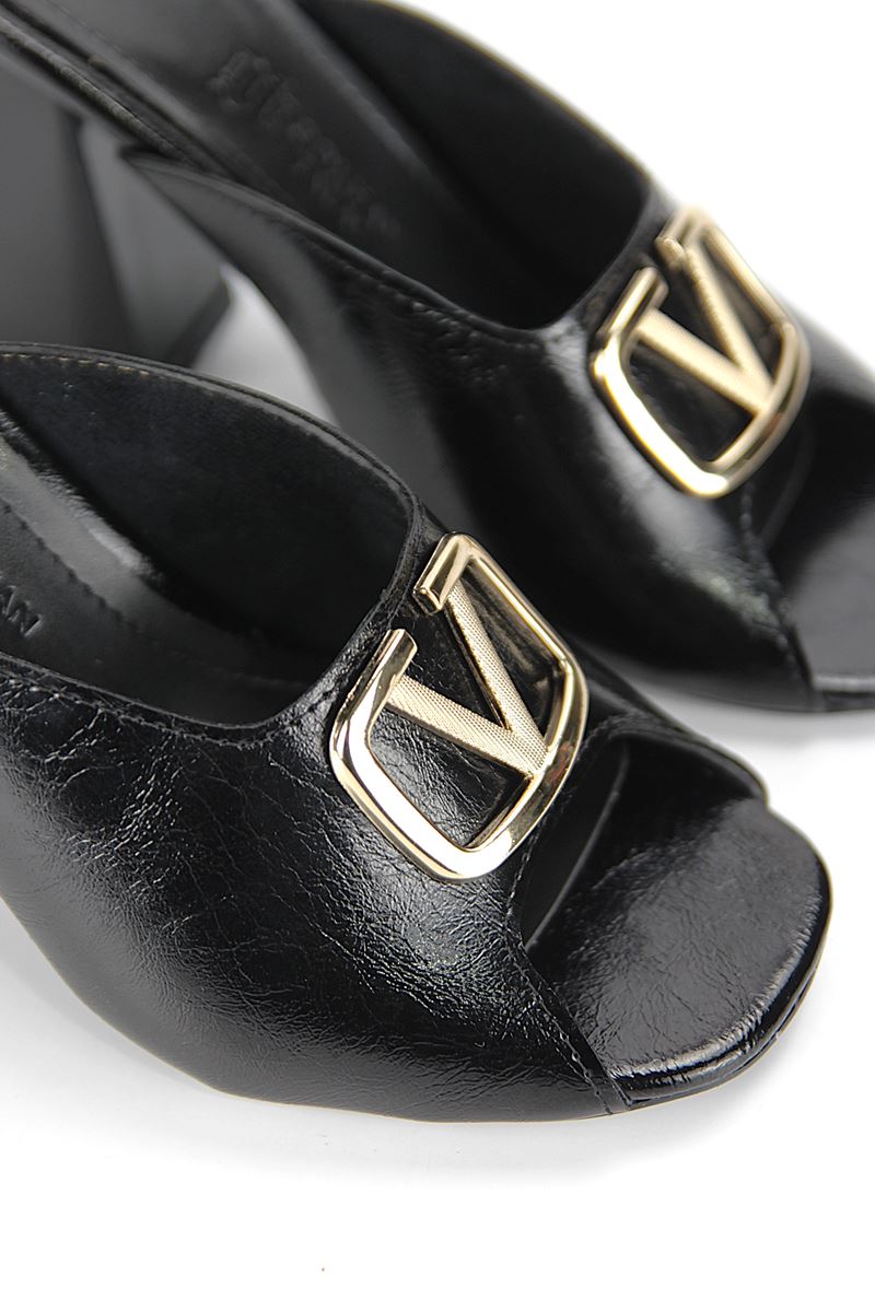 Soraya Esnek Yumuşak Kaymaz Taban (8 cm) Siyah Rugan V Toka Kadın Kalın Topuklu Terlik