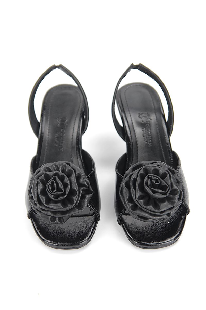 Norelle Esnek Yumuşak Kaymaz Taban (4 cm) Siyah Rugan El Yapımı Gül Detaylı Kadın Topuklu Ayakkabı