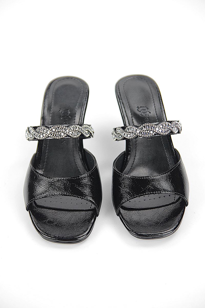 Lyra Esnek Yumuşak Kaymaz Taban (4 cm) Siyah Rugan  Tek Bant Burgu Gümüş Bantlı Kadın Topuklu Terlik