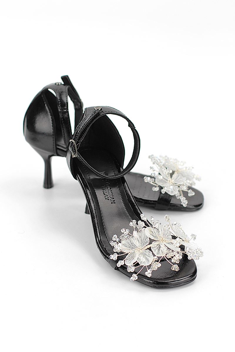 Bijou Esnek Yumuşak Kaymaz Taban (4 cm) Siyah Rugan El Yapımı Şeffaf Yaprak Detaylı Kadın Topuklu Ayakkabı