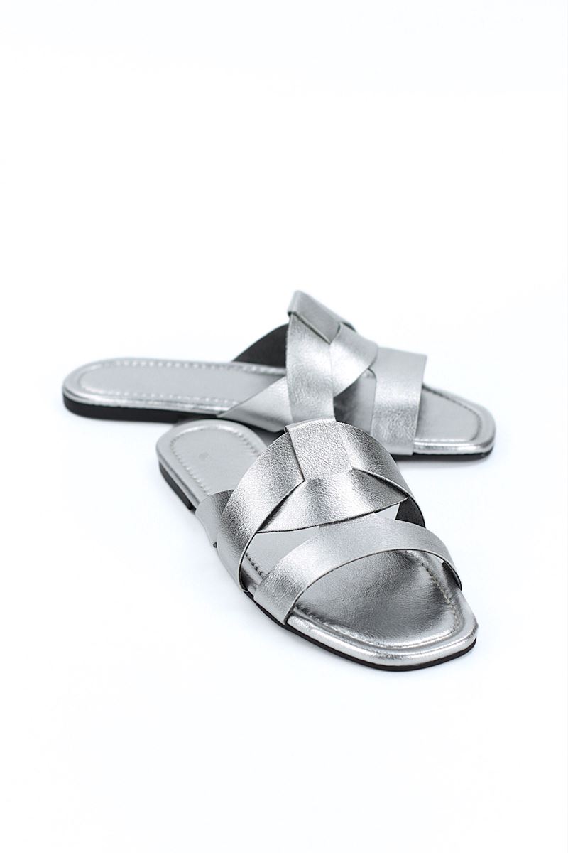 Venza Kadın Çapraz Geçme  Lame Metalik Cilt Terlik