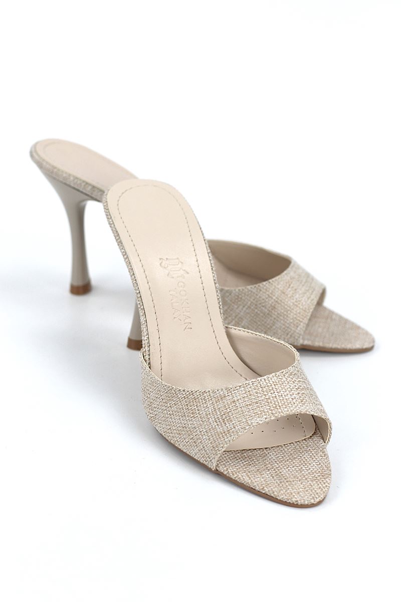 Zafira Esnek Yumuşak Kaymaz Taban (8 cm) Bej Keten Kadın Topuklu Terlik