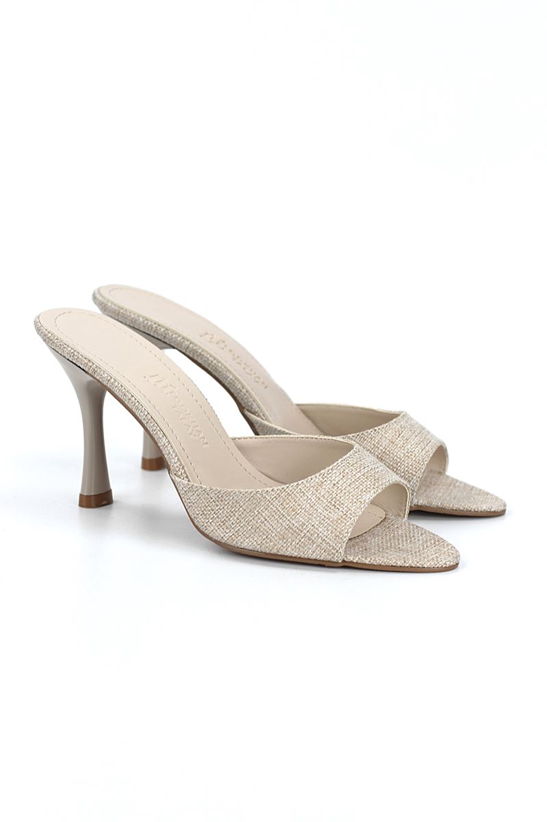 Zafira Esnek Yumuşak Kaymaz Taban (8 cm) Bej Keten Kadın Topuklu Terlik