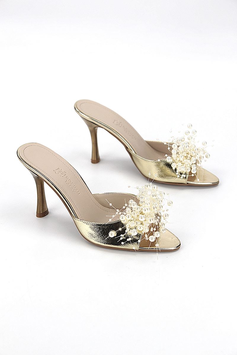 Almas Esnek Yumuşak Kaymaz Taban (8 cm) Dore Metalik El Yapımı Boncuk Detaylı Kadın Topuklu Terlik 