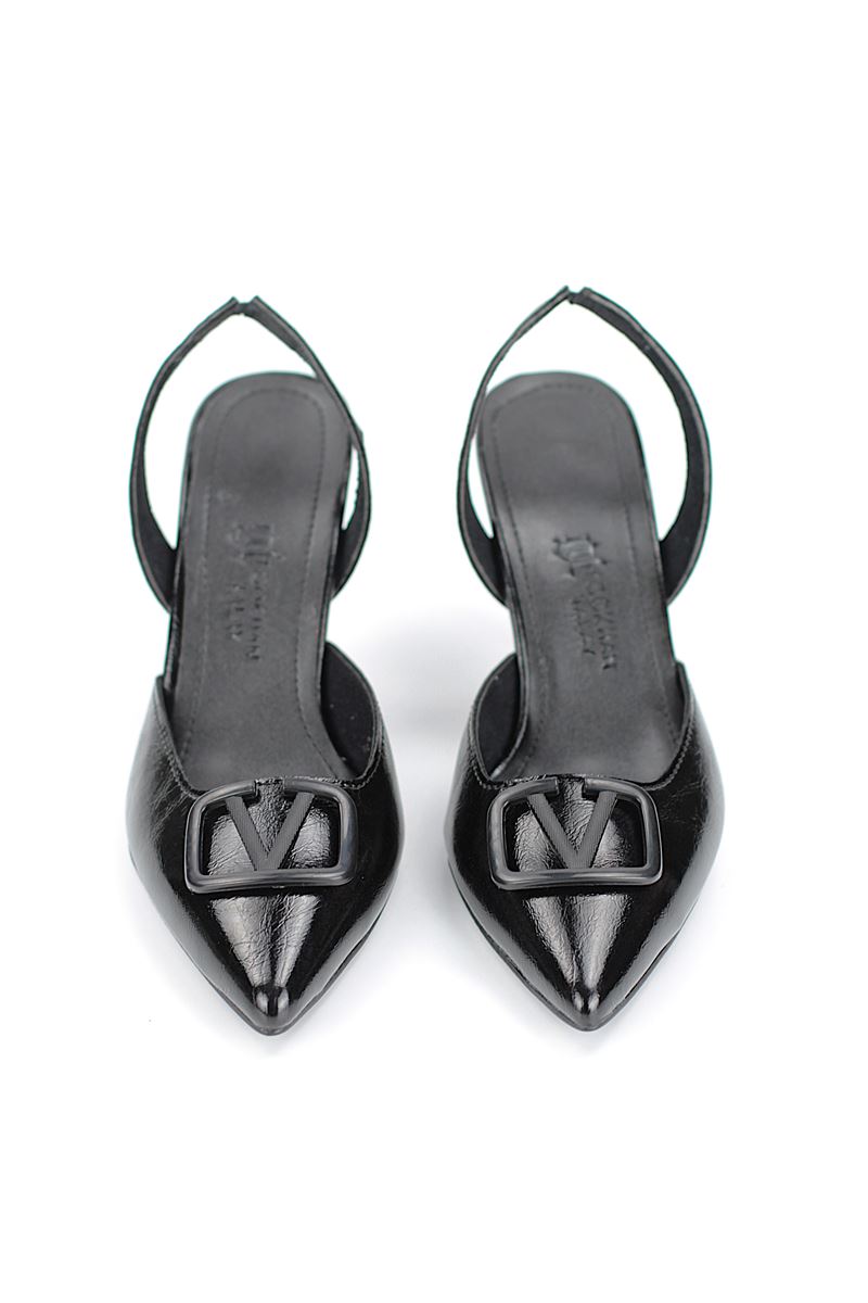 Aurelia Esnek Kaymaz Taban Siyah Rugan (8 cm)  Siyah Mat  V Toka Detaylı Kadın Topuklu Ayakkabı