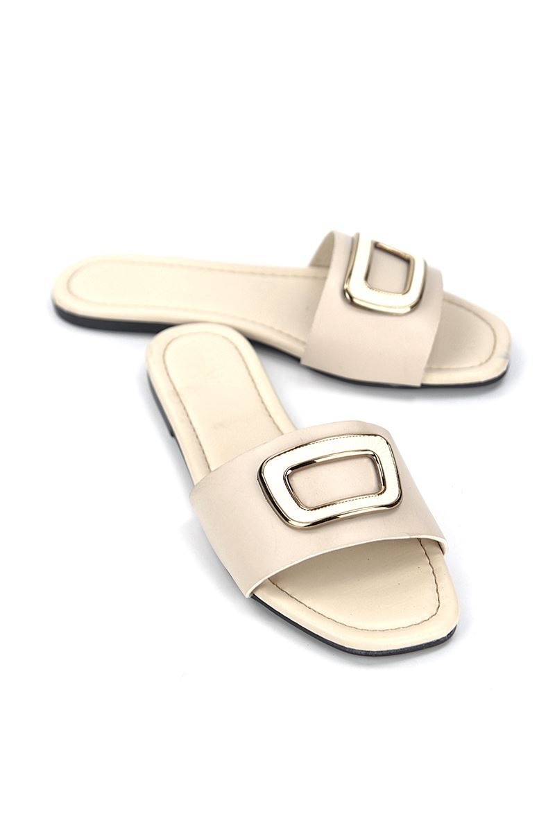 Alenya  Bej Cilt Kemik Toka Detaylı Kadın Terlik