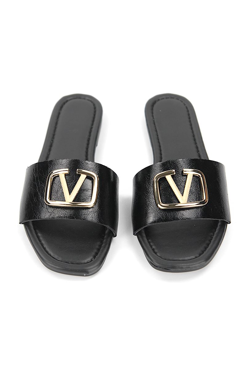 Zeritha Siyah Rugan V Toka Detaylı Kadın Terlik