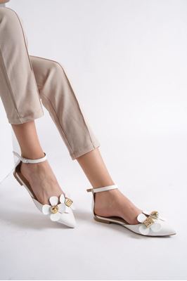 Maggie Beyaz Çiçekli Düz Topuklu(1 cm) Babet 