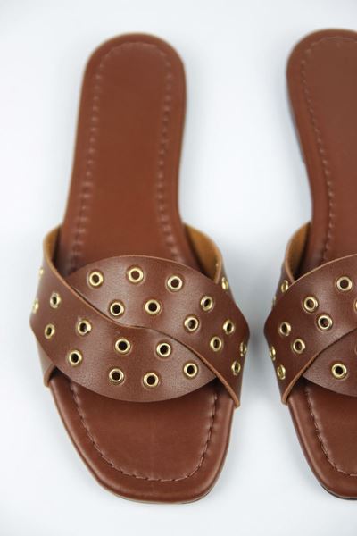 Ruth Kadın Kuşgözü Detaylı Çapraz Şeritli Kahverengi Cilt Terlik