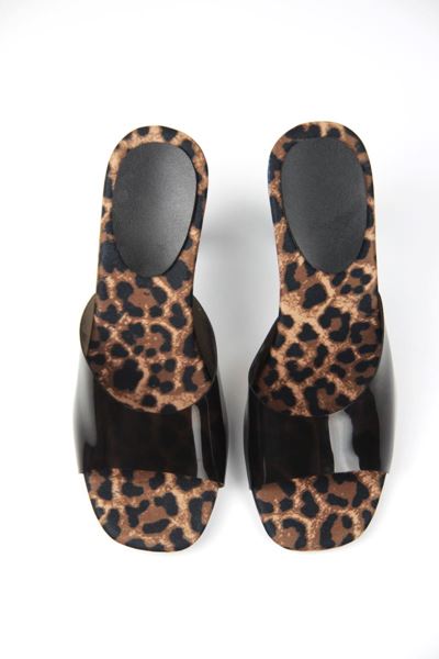 Tina Kadın Leopar Desen Tabanlı Siyah Şeffaf Şeritli Orta Topuklu (8 CM) Topuklu Terlik