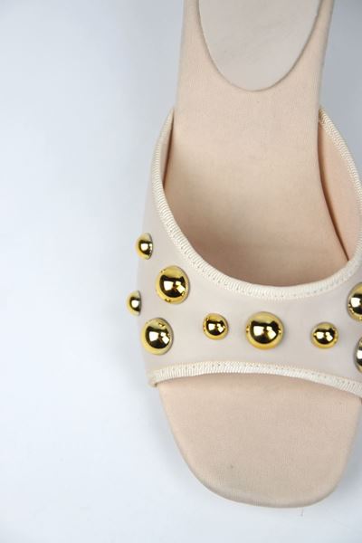 Rowena Kadın Altın Taş Detaylı Bej Cilt Kısa Topuklu (4 CM) Topuklu Terlik