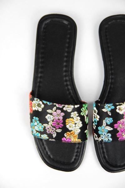 Dorothy Kadın Saten Nakışlı Siyah Terlik