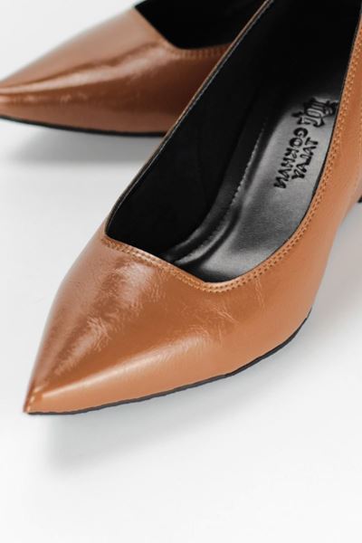 Pia Esnek Yumuşak Kaymaz Taban (4 cm) Kadın Dolgu Topuk Taba Rugan Ayakkabı