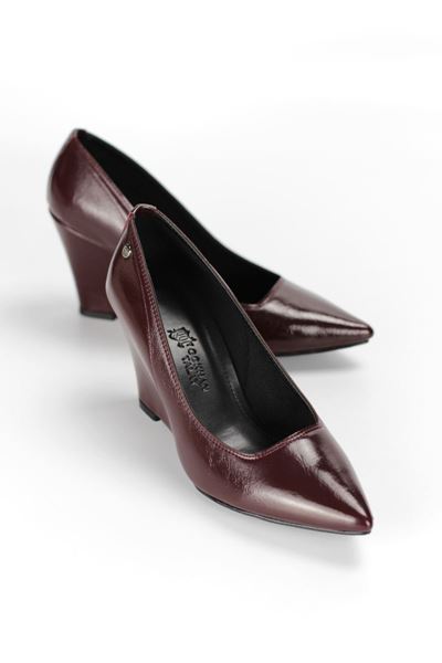 Perla Esnek Yumuşak Kaymaz Taban (8 cm) Kadın Dolgu Topuk  Bordo Rugan Ayakkabı
