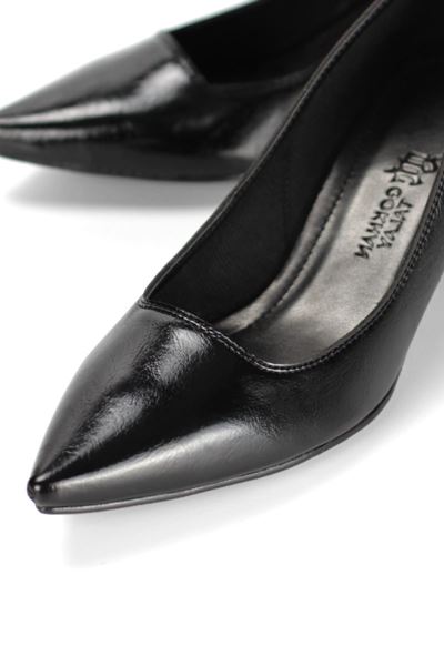 Zaneta Esnek Yumuşak Kaymaz Taban (4 cm) Kadın Kalın Topuk  Siyah Rugan Ayakkabı