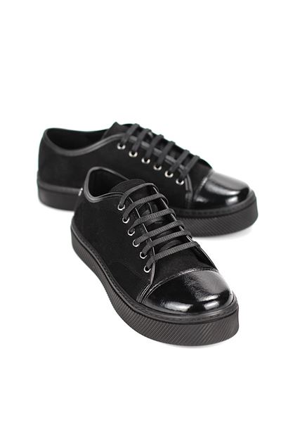 Zeta Siyah Süet-Siyah Taban- Rugan Detaylı  Kadın Sneaker Spor Ayakkabı