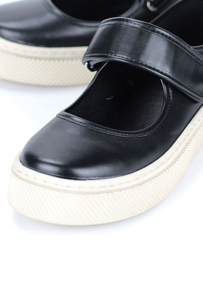 Tegan Siyah Cilt-Beyaz Taban Cırt Detaylı Kadın Sneaker Spor Ayakkabı