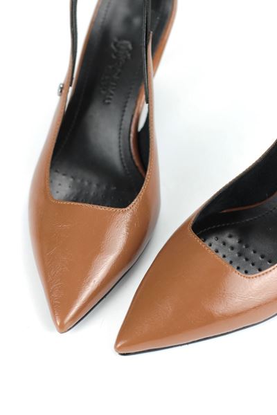 Magnolia Esnek Yumuşak Kaymaz Taban (4 cm) Taba Rugan  Açık Lastikli Kadın Topuklu Ayakkabı