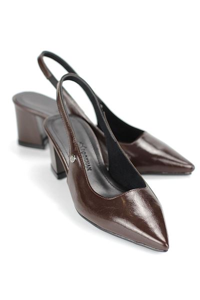 İlya Esnek Yumuşak Kaymaz Taban (4 cm) Kahverengi Rugan  Açık Lastikli Kadın Kalın Topuklu Ayakkabı