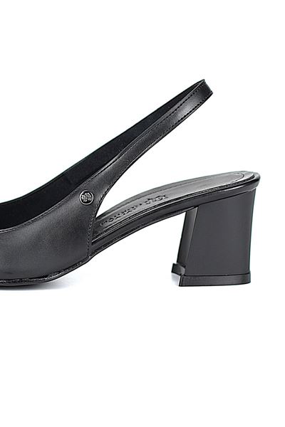İlya Esnek Yumuşak Kaymaz Taban (4 cm) Siyah Cilt  Açık Lastikli Kadın Kalın Topuklu Ayakkabı