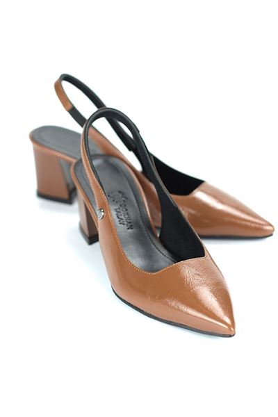 İlya Esnek Yumuşak Kaymaz Taban (4 cm) Taba Rugan  Açık Lastikli Kadın Kalın Topuklu Ayakkabı