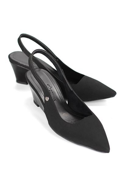 Belinda  Esnek Yumuşak Kaymaz Taban (4cm) Siyah Süet  Açık Lastikli Kadın Dolgu Topuklu Ayakkabı