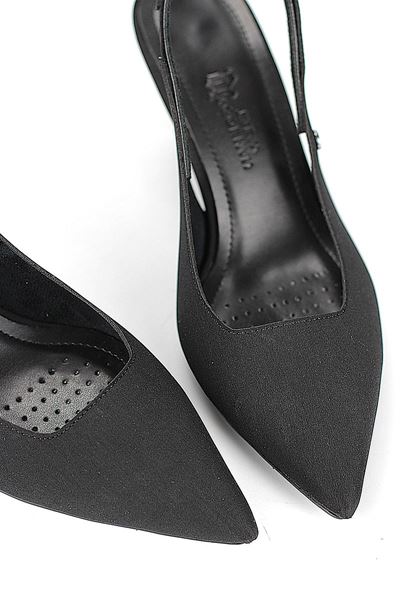 Belinda  Esnek Yumuşak Kaymaz Taban (4cm) Siyah Süet  Açık Lastikli Kadın Dolgu Topuklu Ayakkabı