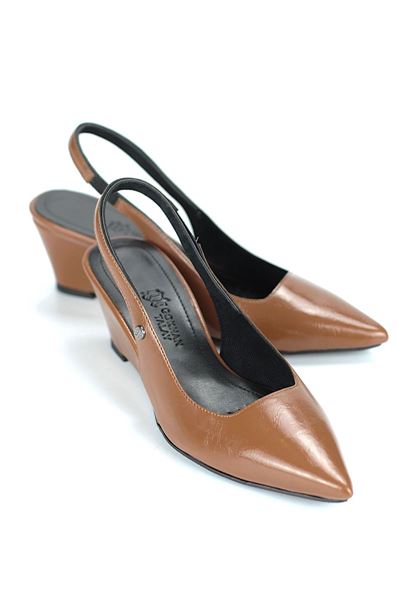 Belinda  Esnek Yumuşak Kaymaz Taban (4cm) Taba Rugan  Açık Lastikli Kadın Dolgu Topuklu Ayakkabı