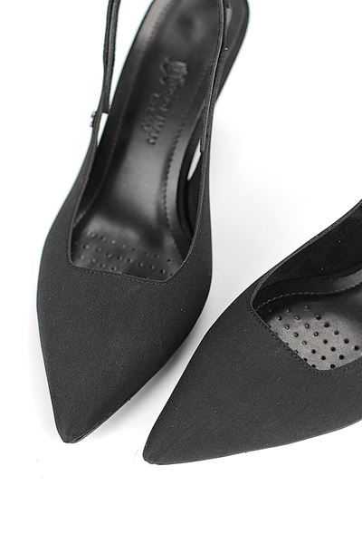 Agape  Esnek Yumuşak Kaymaz Taban (8cm) Siyah Süet  Açık Lastikli Kadın Dolgu Topuklu Ayakkabı