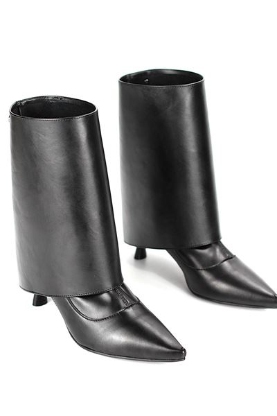 Lazuno Siyah Cilt Esnek Yumuşak Kaymaz Taban Yakalı (6cm) Streç Bot