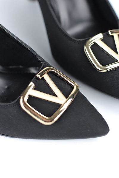 Hana Esnek Yumuşak Kaymaz Taban (8 cm) Siyah Süet V Toka Kadın Topuklu Ayakkabı