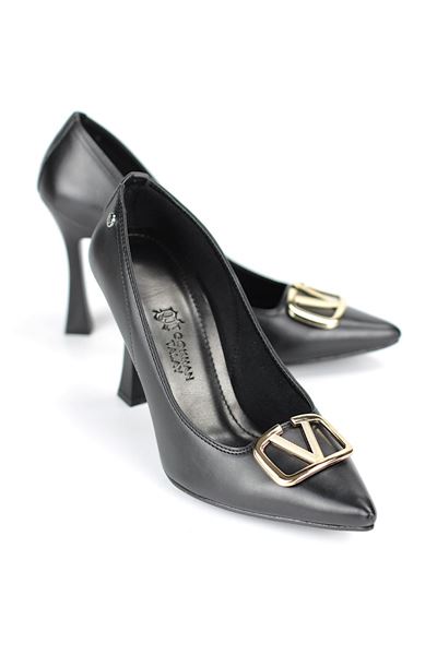 Camille Esnek Yumuşak Kaymaz Taban (10 cm) Siyah Cilt V Toka Kadın Topuklu Ayakkabı