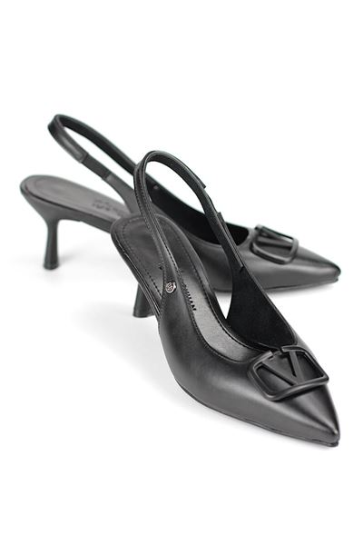 Lilith Esnek Yumuşak Kaymaz Taban (4 cm) Siyah Cilt Açık Lastikli V Toka Kadın Topuklu Ayakkabı