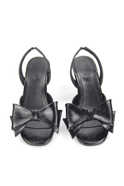 Liora Esnek Yumuşak Kaymaz Taban (4 cm) Siyah Rugan Fiyonk Detaylı Kadın Topuklu Ayakkabı