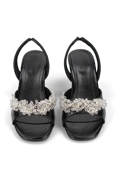 Lumira Esnek Yumuşak Kaymaz Taban (4 cm) Siyah Rugan El Yapımı Şeffaf Boncuk Detaylı Kadın Topuklu Ayakkabı