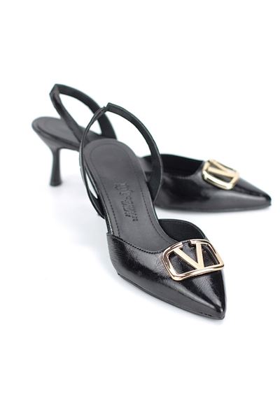 Jolie Esnek Kaymaz Taban Siyah Rugan Orta Topuklu(4-6 cm) Altın V Toka  Klasik Topuklu Ayakkabı