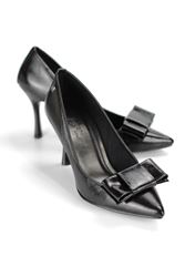 Polina Esnek Yumuşak Kaymaz Taban (8 cm) Siyah Rugan Köşe Fiyonk Kadın Topuklu Ayakkabı