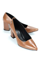 Nevra Esnek Yumuşak Kaymaz Taban (7 cm) Taba Rugan Kadın Kalın Topuklu Ayakkabı