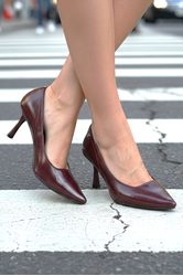 Ayça Esnek Yumuşak Kaymaz Taban (7 cm) Bordo Rugan Kadın Topuklu Ayakkabı