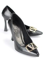 Camille Esnek Yumuşak Kaymaz Taban (10 cm) Siyah Rugan V Toka Kadın Topuklu Ayakkabı