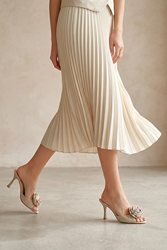 Rosalie Esnek Yumuşak Kaymaz Taban (8 cm) Bej Keten El Yapımı Gül Detaylı Kadın Topuklu Terlik